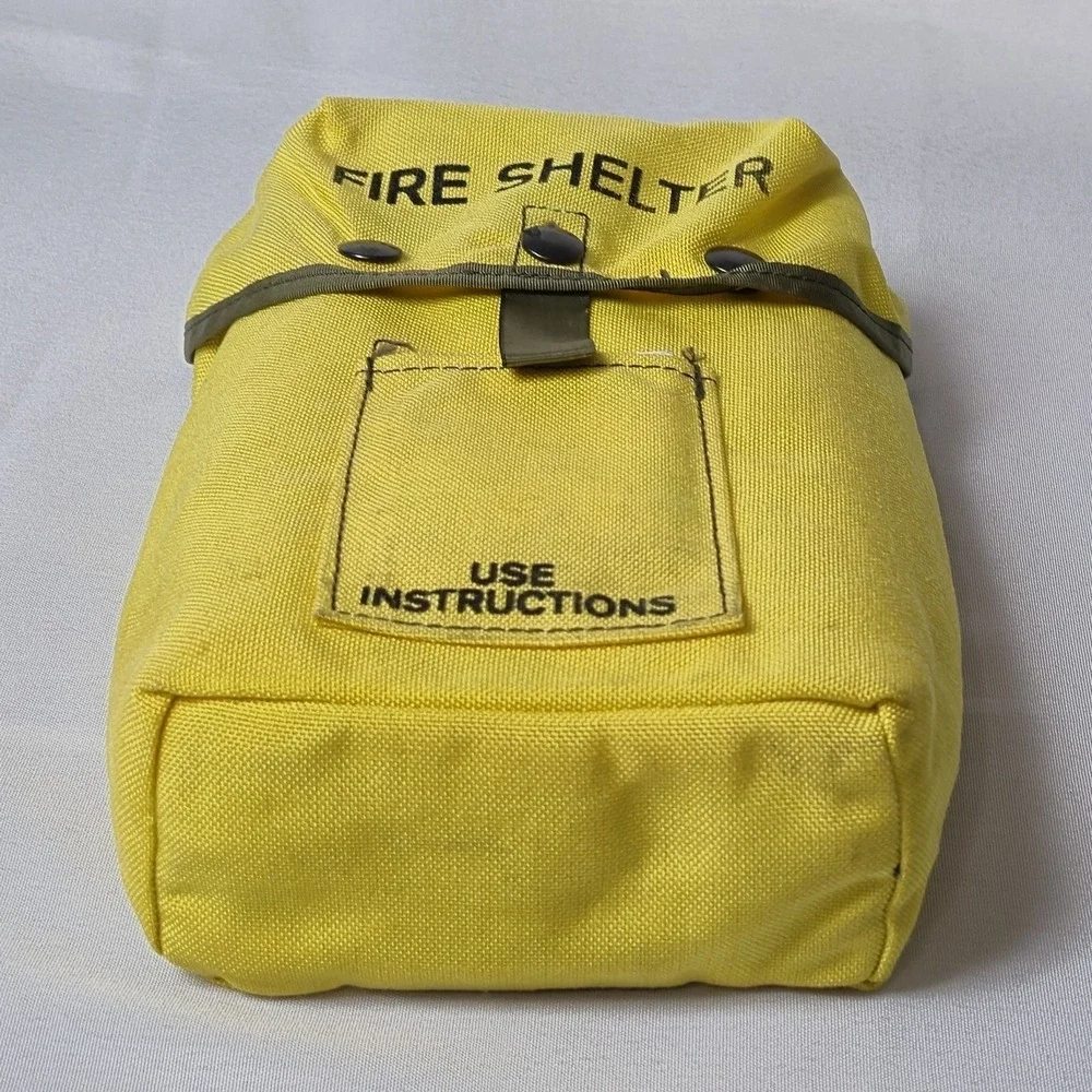 FSS Fire Shelter Case Clips Sealed Blanket Instructions Wildland Emergency 4/87